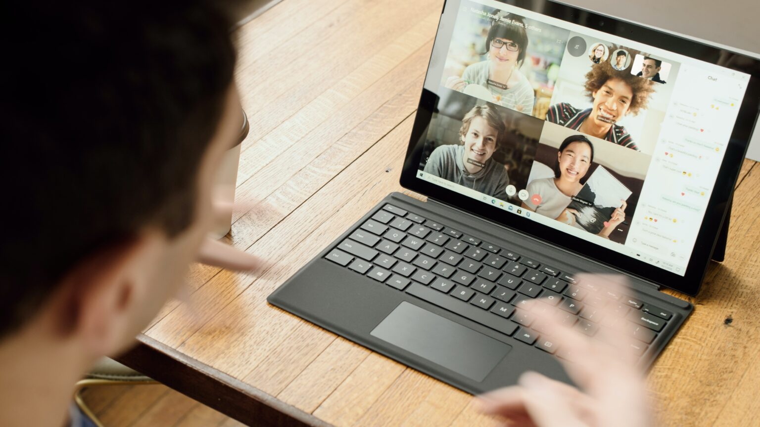 리모트로 일하는 사람들은 누구일까?