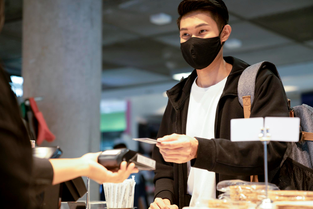 재택근무할 때 연장근로, 식대 등 수당을 지급해야 하나요?