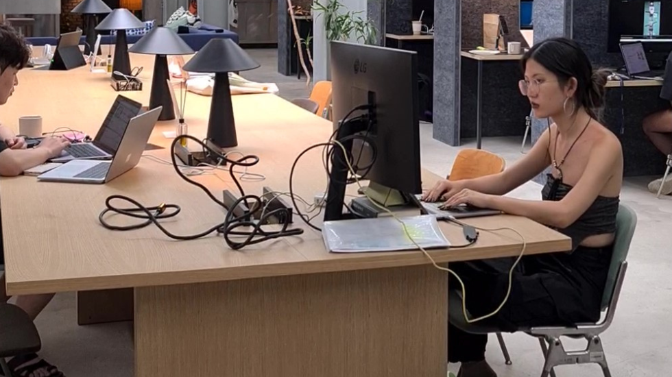 국제커플 디지털노마드, 기묘님의 N잡러 라이프 이야기